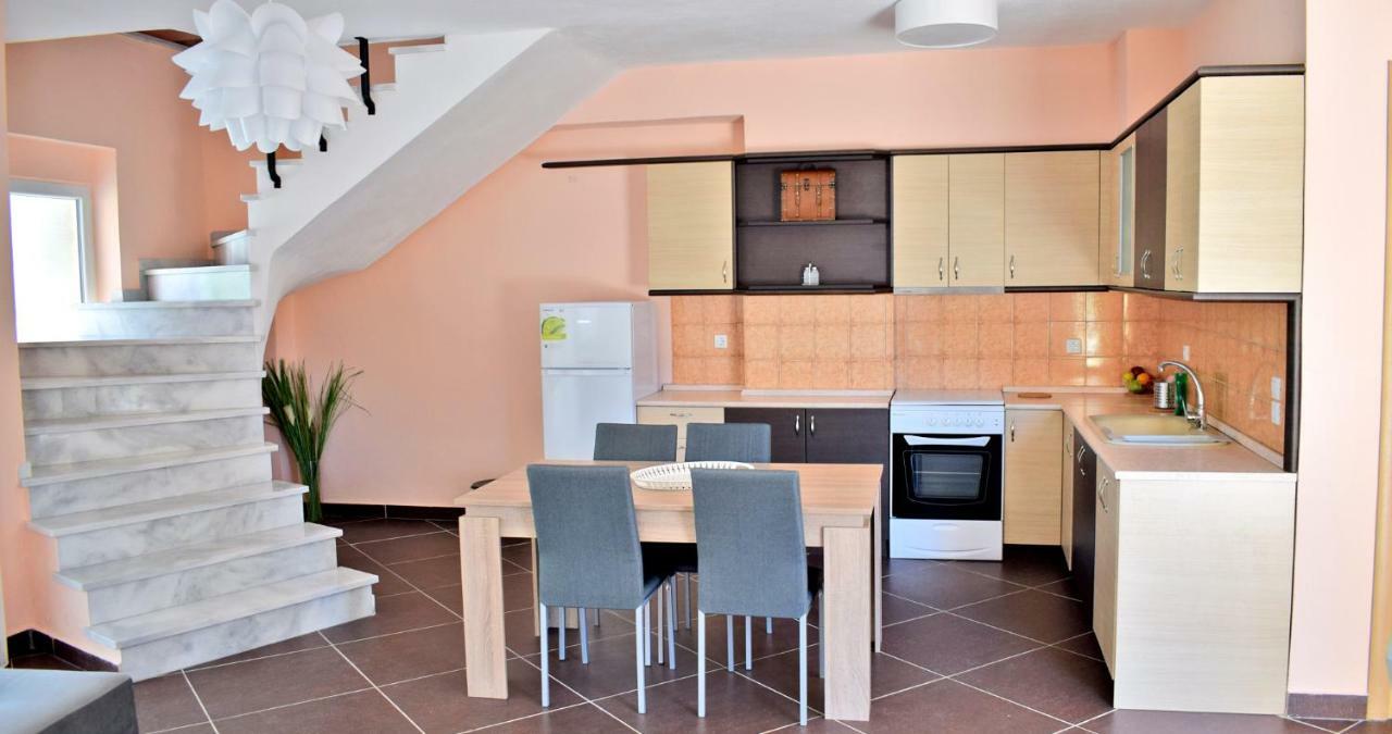 Villa Lily Skala Rachoni  Dış mekan fotoğraf